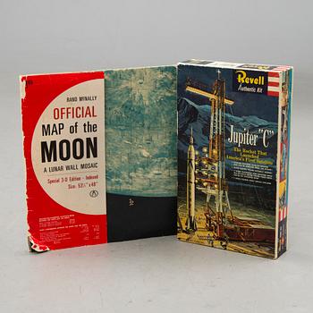 A "Jupiter C" model kit, Revell 1958/2006 and "Official Map of the Moon" by Rand McNally, 1960s/70s.