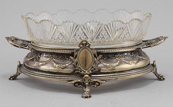 JARDINIERE, nysilver, C.G Hallberg, Stockholm, 1900-talets första del.