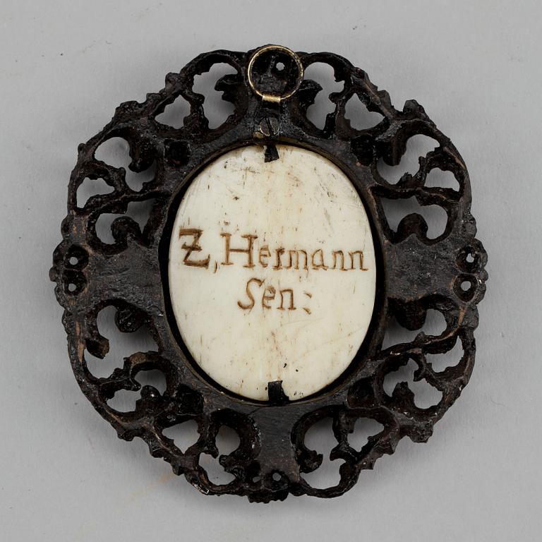 MINIATYR, ben, barock, 1700-tal.