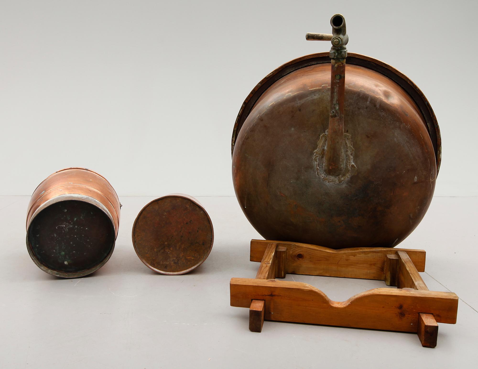 KOPPARFÖREMÅL, 3 delar, 1800-tal.