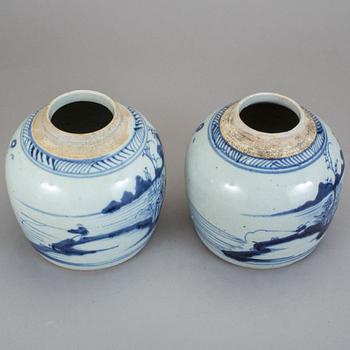 URNOR, 2 st, porslin, Kina, 1800-tal.