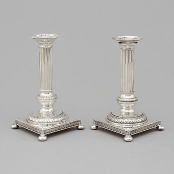 A pair of Finnsich silver candlesticks, 1970-95.