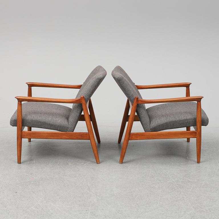 FÅTÖLJER, ett par, 1950/60-tal.