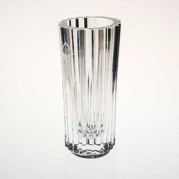 VAS, glas, signerad "Aimo Okkolin Riihimäenlasi Oy".