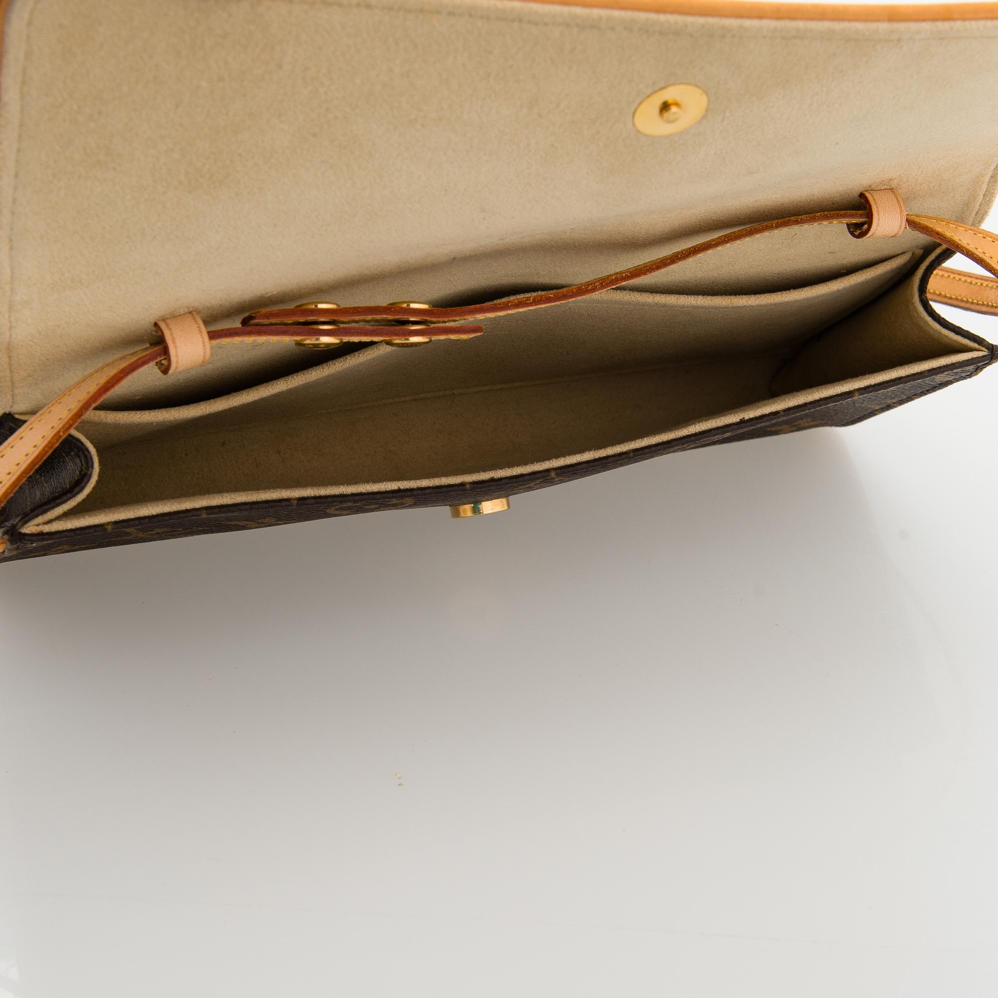Louis Vuitton, "Monogram Pochette Twin", laukku.