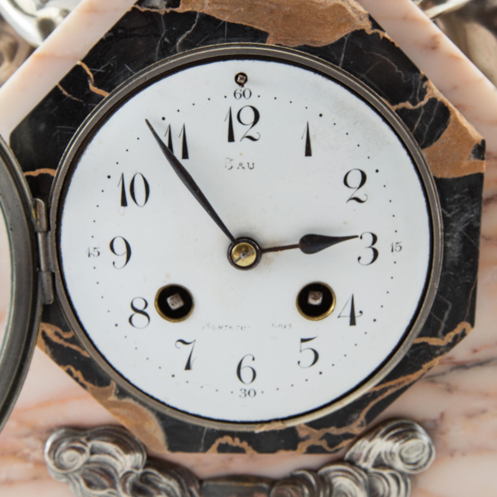 Table garniture 3 dlr Art Deco first half of the 20th century.