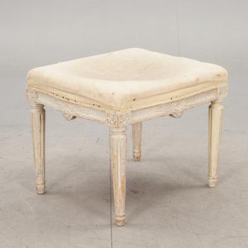 TABURETT, sengustaviansk, omkring 1800.