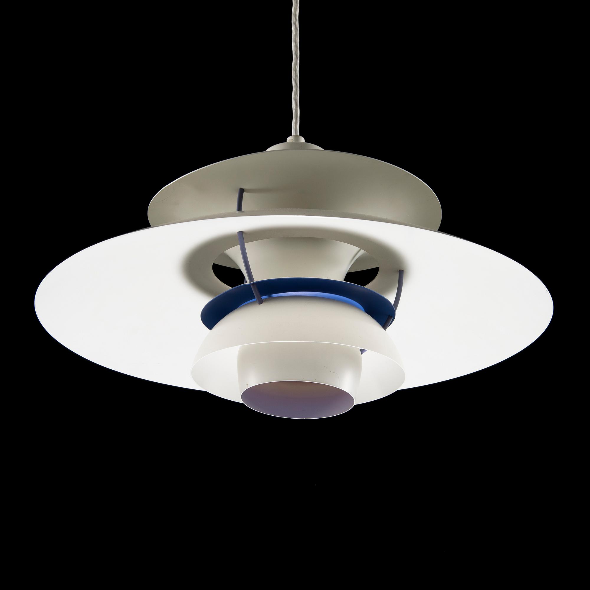 POUL HENNINGSEN, A CEILING PENDANT, "PH-lamp",Louis Poulsen, around 2000. Height 25 cm.