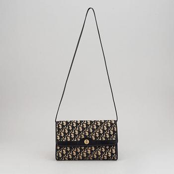 Christian Dior, 3 bags.