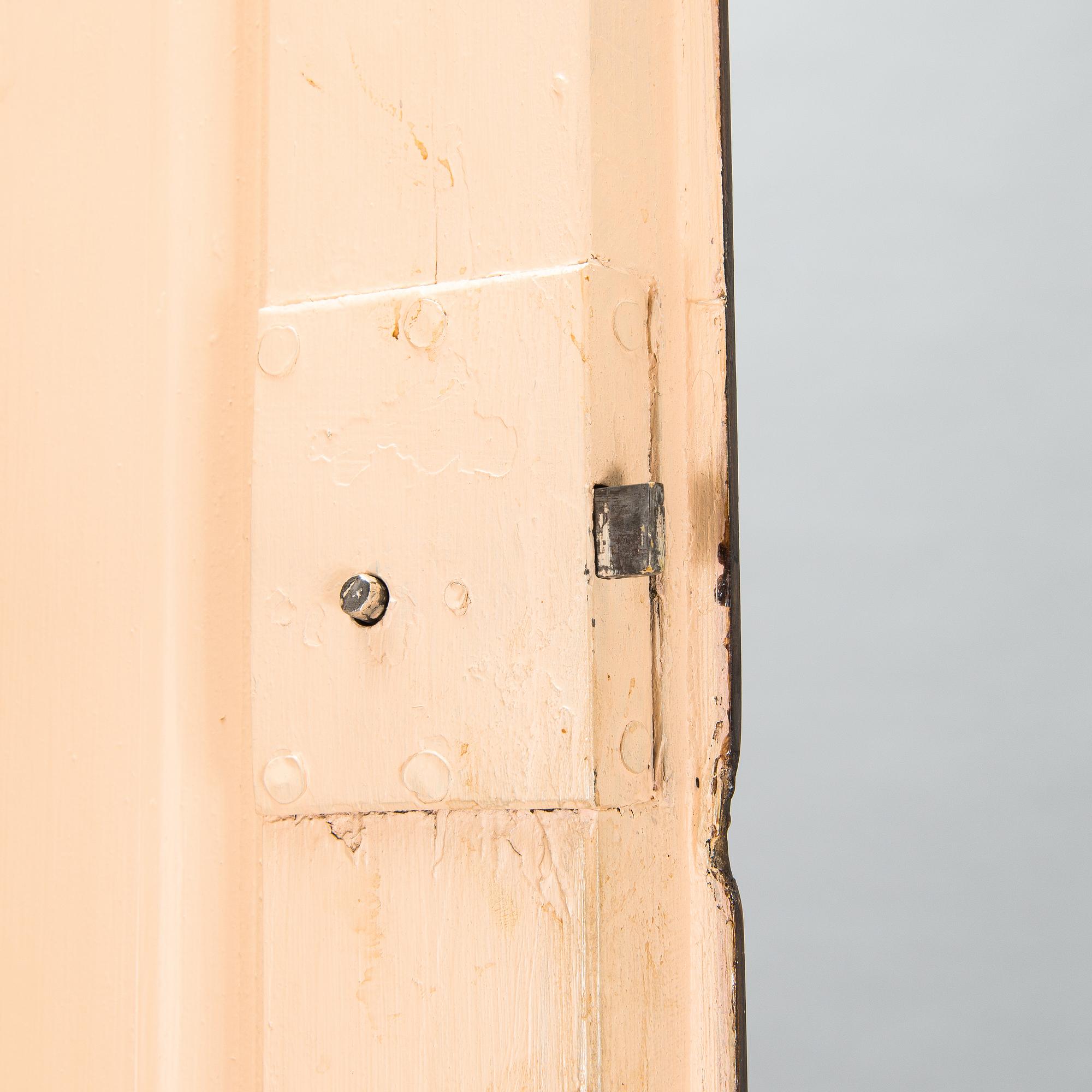 Kulmakaappi, 1700/1800-luku.