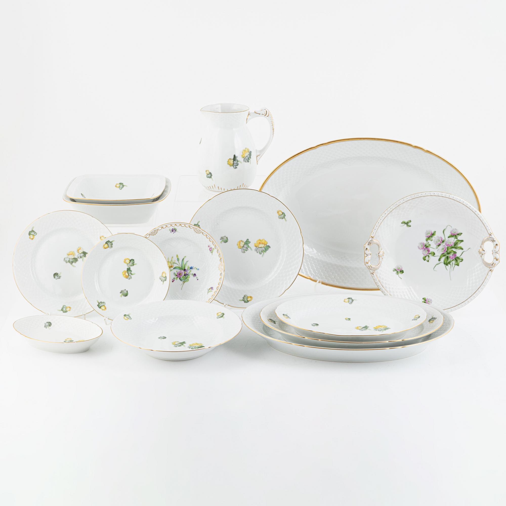 Dinner service, porcelain, 51 pieces, Bing & Grøndahl, Denmark.
