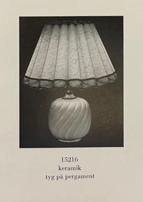Upsala Ekeby, a table lamp, for Arvid Böhlmarks Lampfabrik, 1930s/40s.