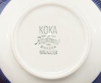 SERVISDELAR, 11 st, porslin, "Koka Blå", Hertha Bengtsson, Rörstrand, 1956-1988.