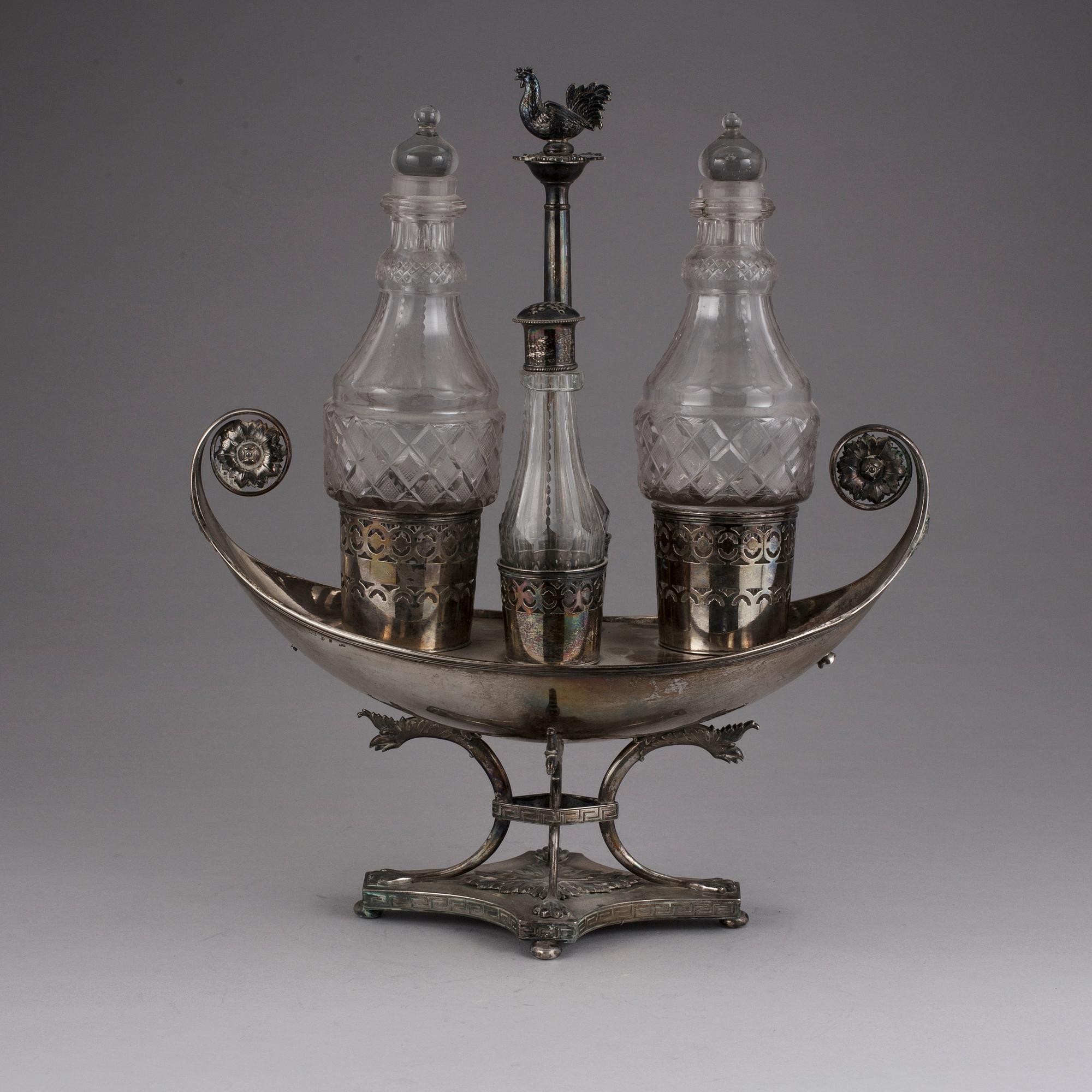 BORDSSURTOUT, silver, Adolf Zethelius, Stockholm, 1813. Vikt (exkl. glas) 1392 g.