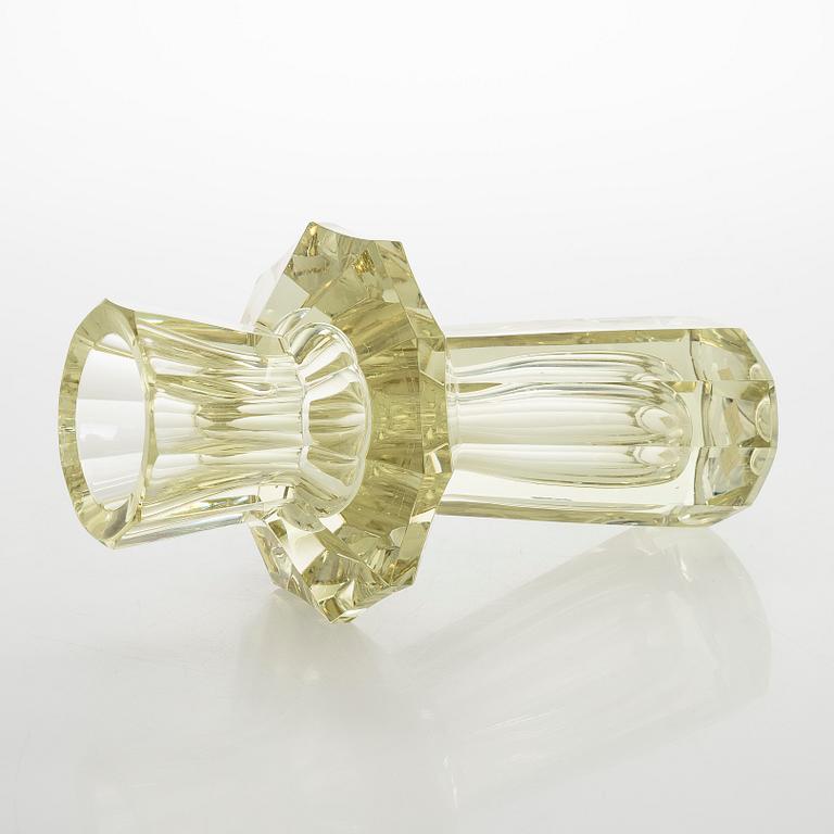 Aimo Okkolin, a 'Lighthouse' vase signed Aimo Okkolin Riihimäen Lasi Oy.