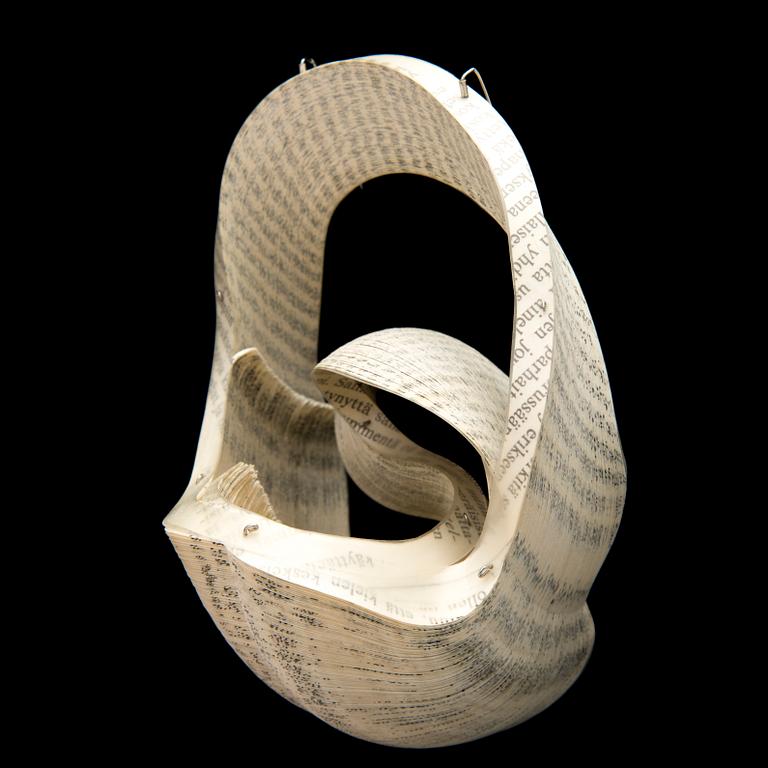 A JANNA SYVÄNOJA BROOCH, recycled paper, steel wire, 2008.