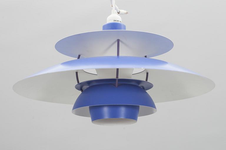 TAKLAMPA, "PH5". Poul Henningsen, Louis Poulsen, Danmark.