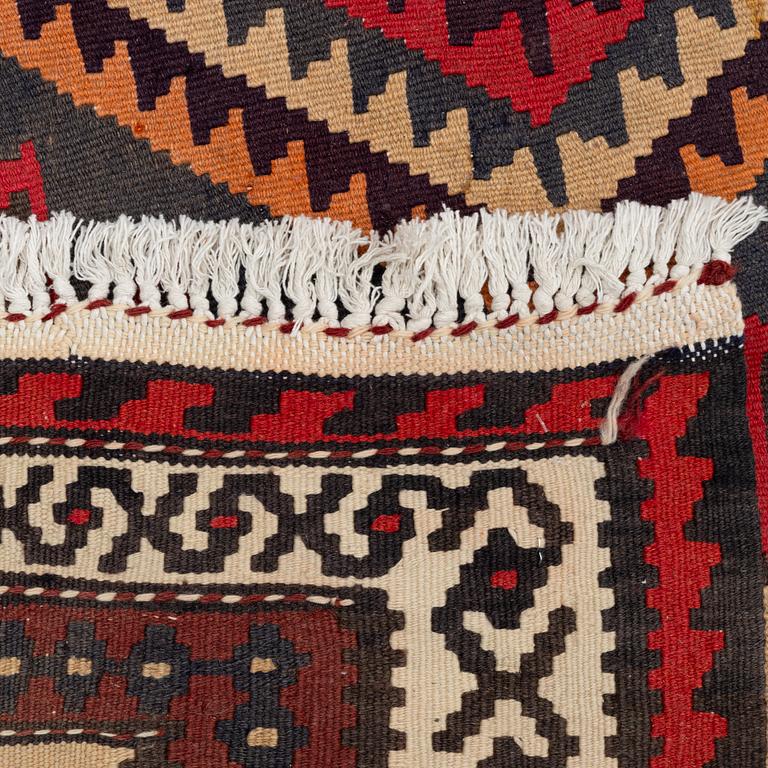 A Kilim carpet, c. 300 x 170 cm.