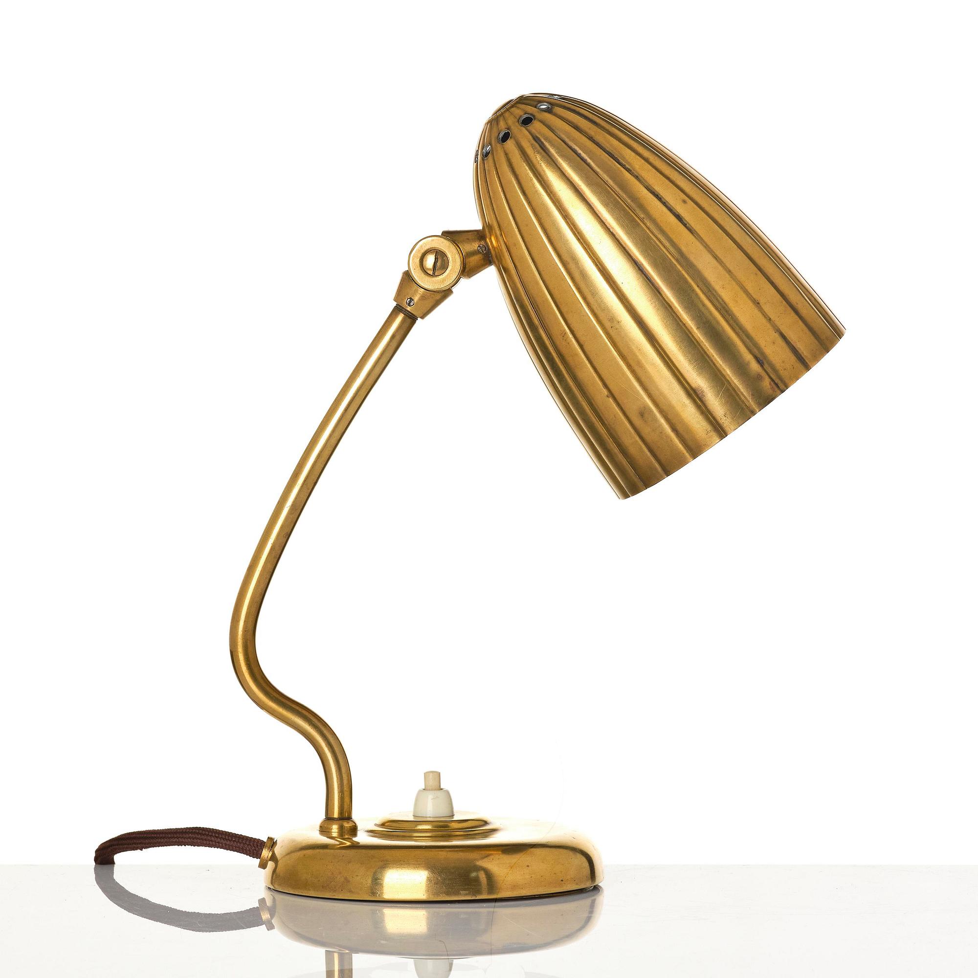 Harald Notini, a table lamp model "15480", Arvid Böhlmarks Lampfabrik, Stockholm, 1940s.