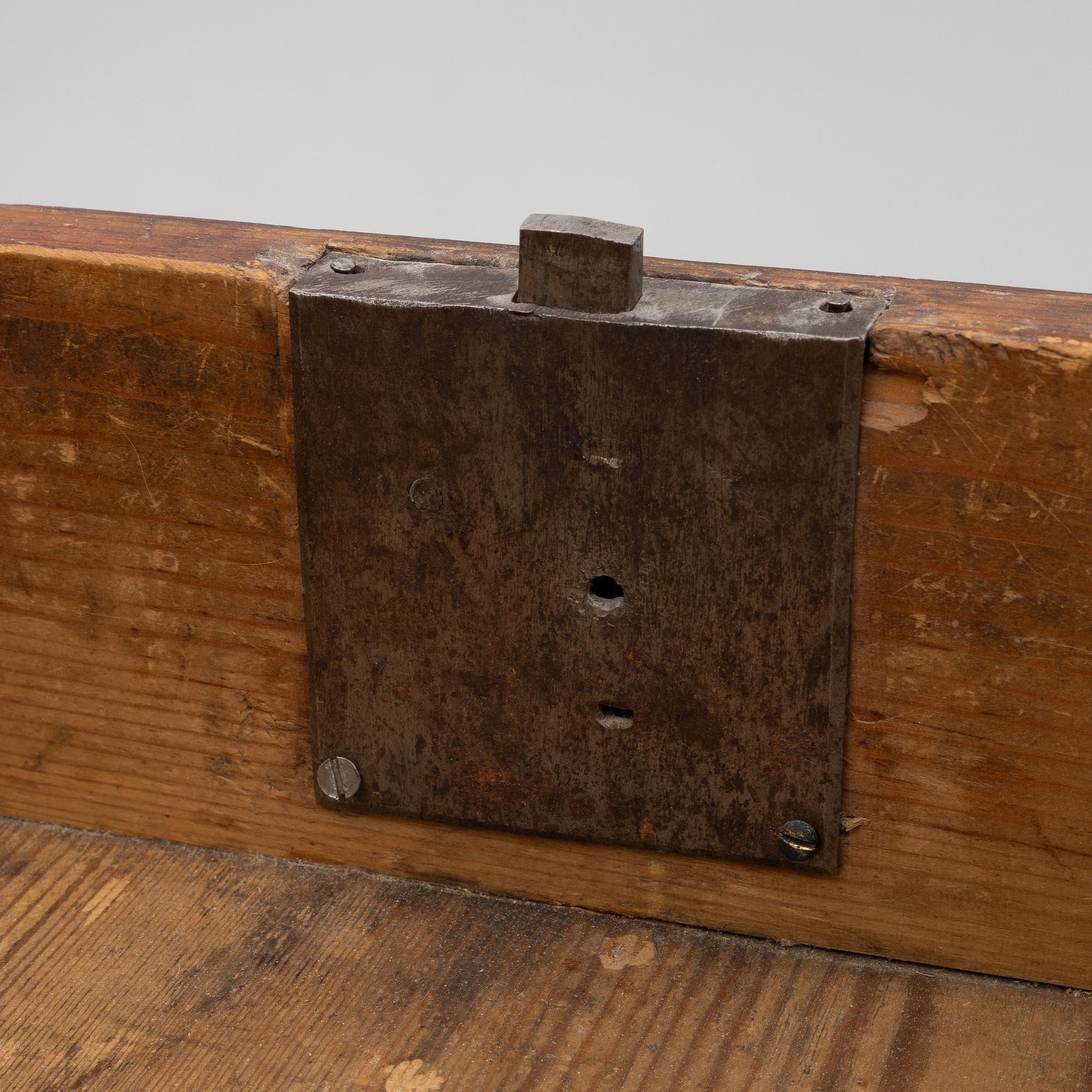 A side table with drawers, first half of the 19th century.