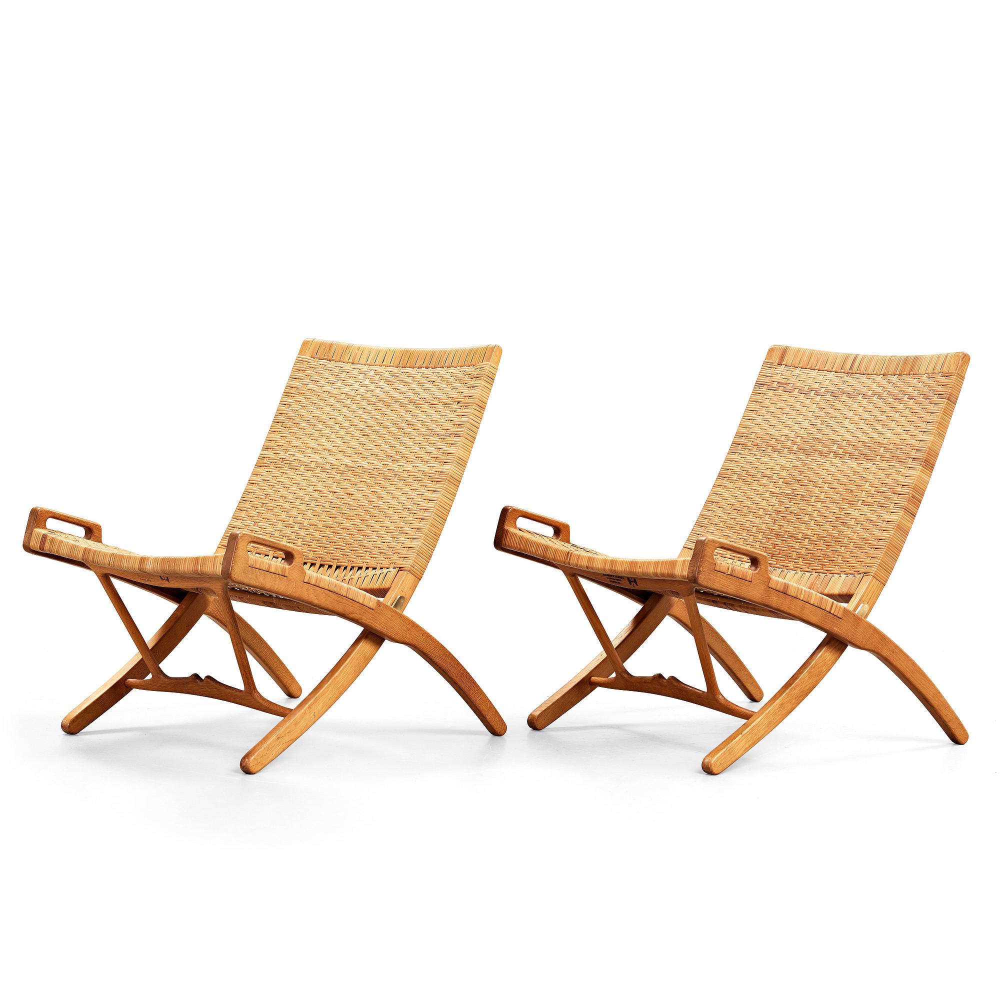 Hans J. Wegner, ett par "Folding chairs," modell 512, Johannes Hansen, Danmark 1950-tal.