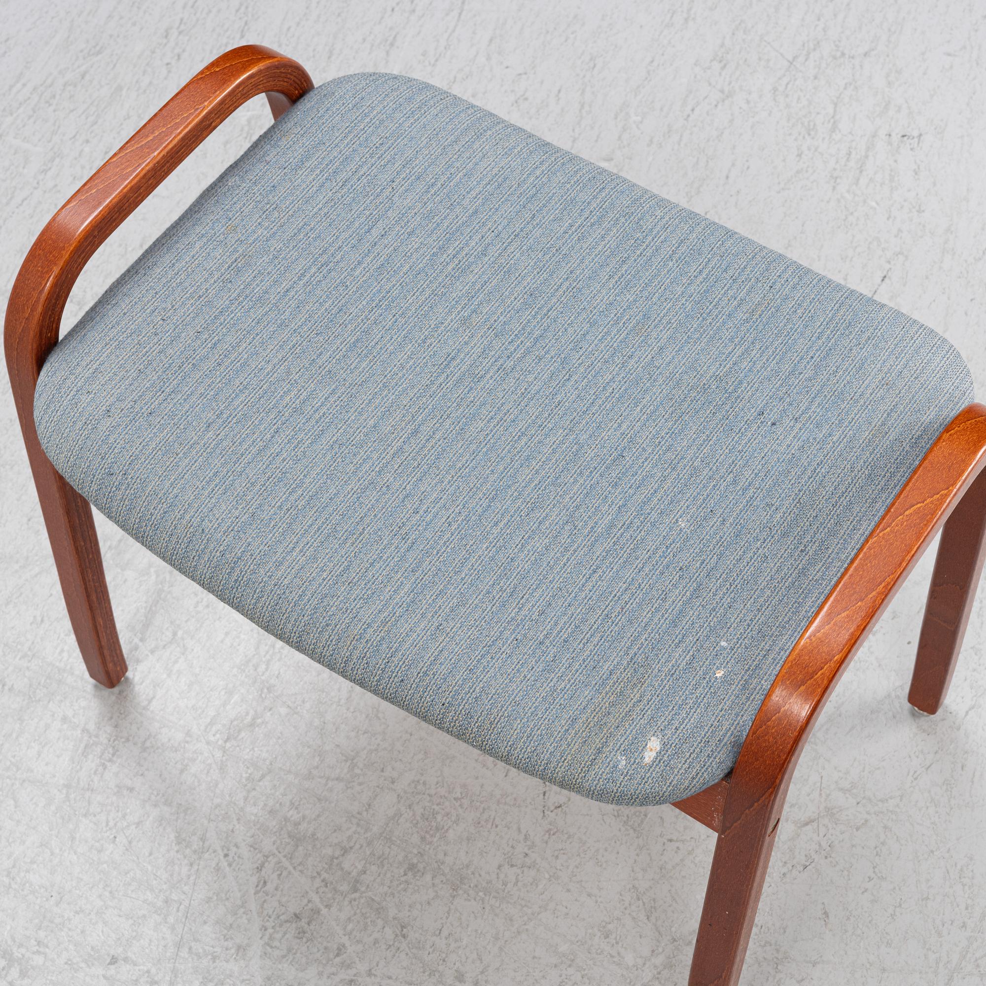 Yngve Ekström, fåtöljer, ett par, med fotpallar, "Lamino", Swedese.