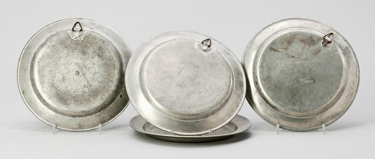 TALLRIKAR, 4 st, tenn, bla Johan Mattsson, Mariestad, 1800-tal.