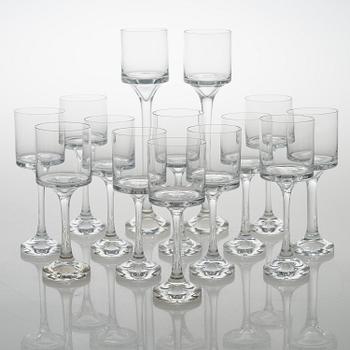 TIMO SARPANEVA, juomalaseja, 12+2, Iittala 1979.