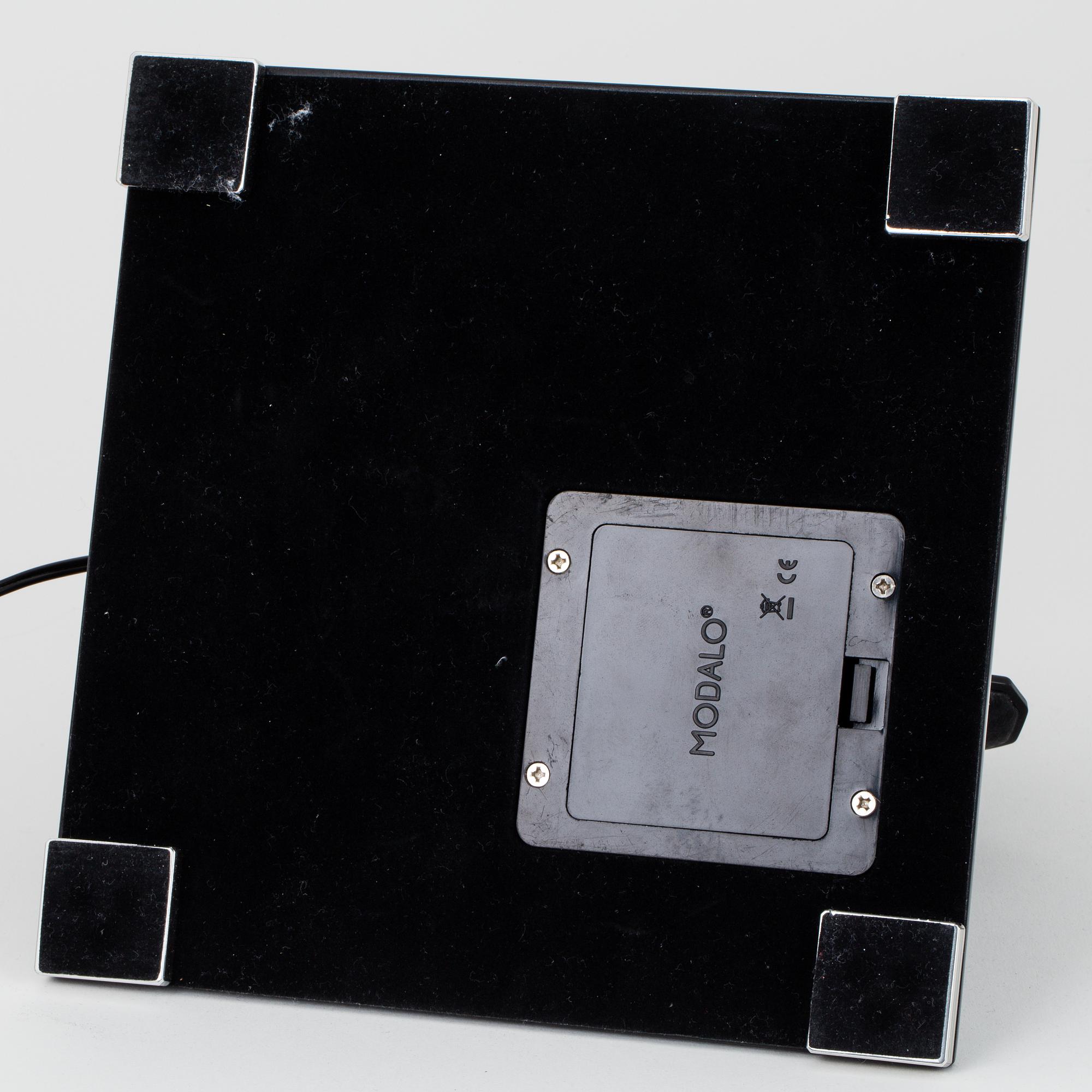 MODALO, winder, ca 20 x 20 x 21 cm.