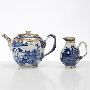 Teservis, 15 delar, kompaniporslin, Kina, Qingdynastin, Qianlong (1736-95).