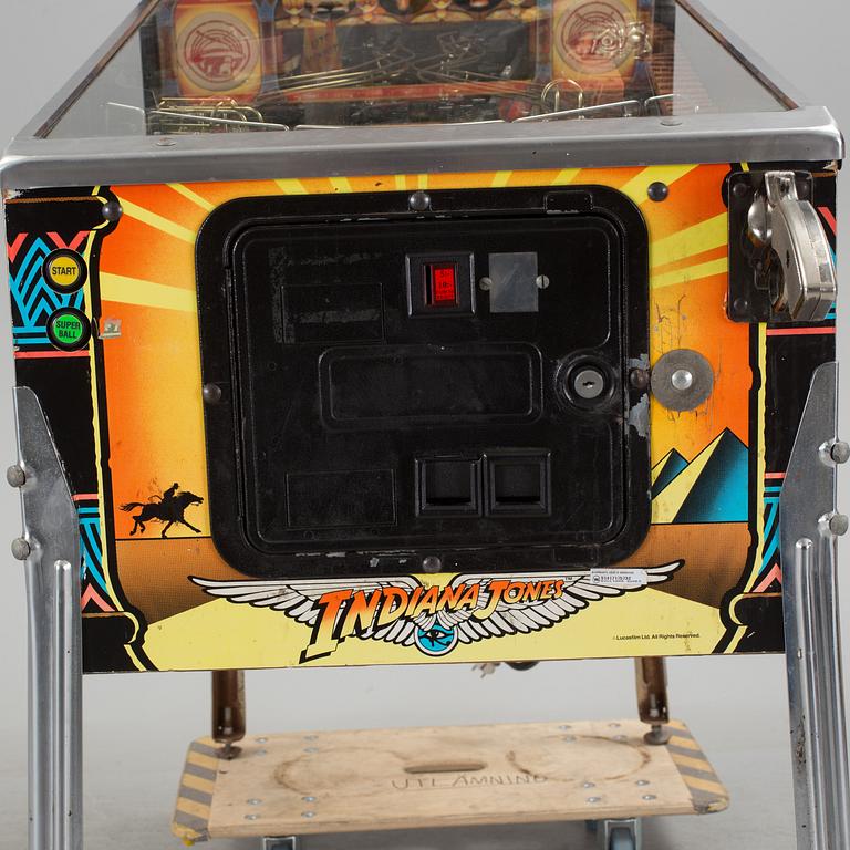 a Indiana Jones pinball-game by Williams USA 1990's.