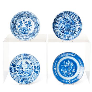 A set of four blue and white dishes, Qing dynasty, Kangxi (1662-1722).