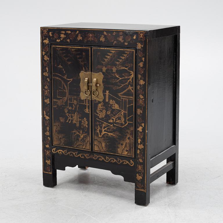 A Chinese 20th century cabinet.