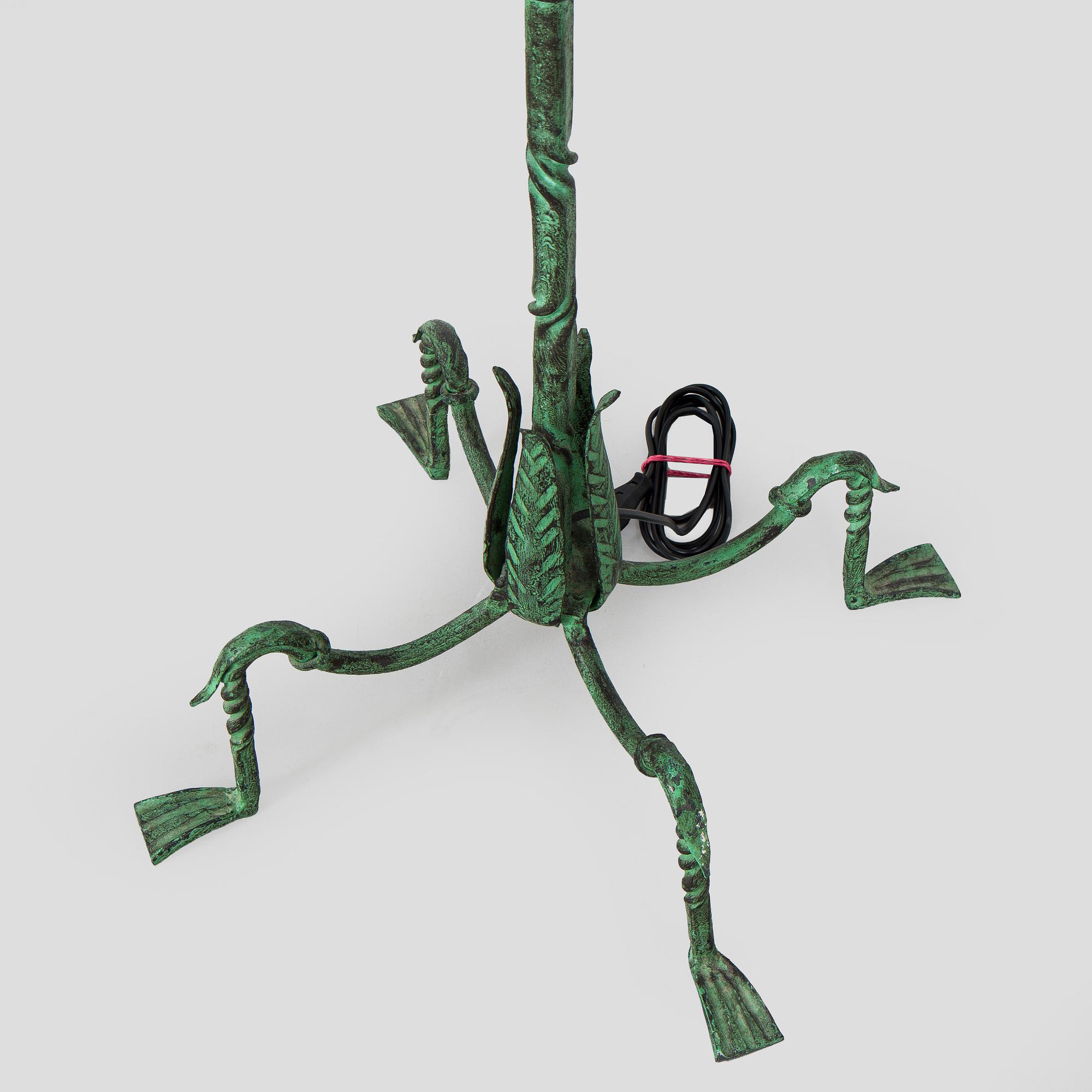 A 1930s model '811' floor lamp for Taidetakomo Hakkarainen, Finland.