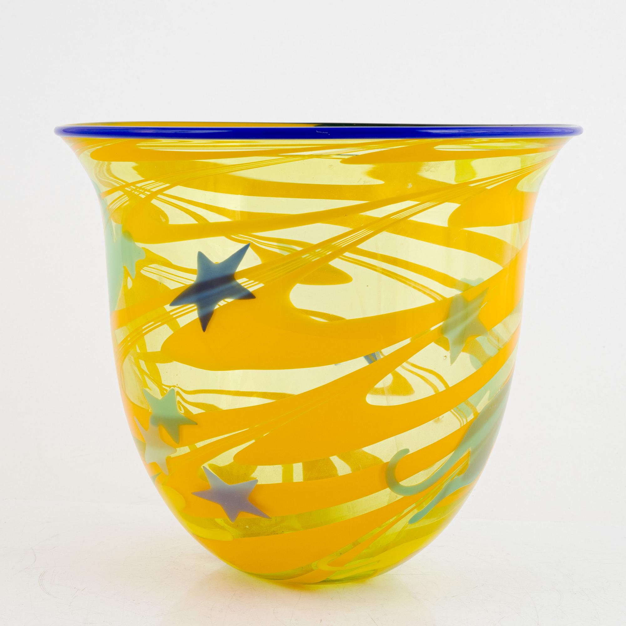 Catti Åsélius Lidbeck, vase, unique, "Fauve Collection", Johansfors, 2001.