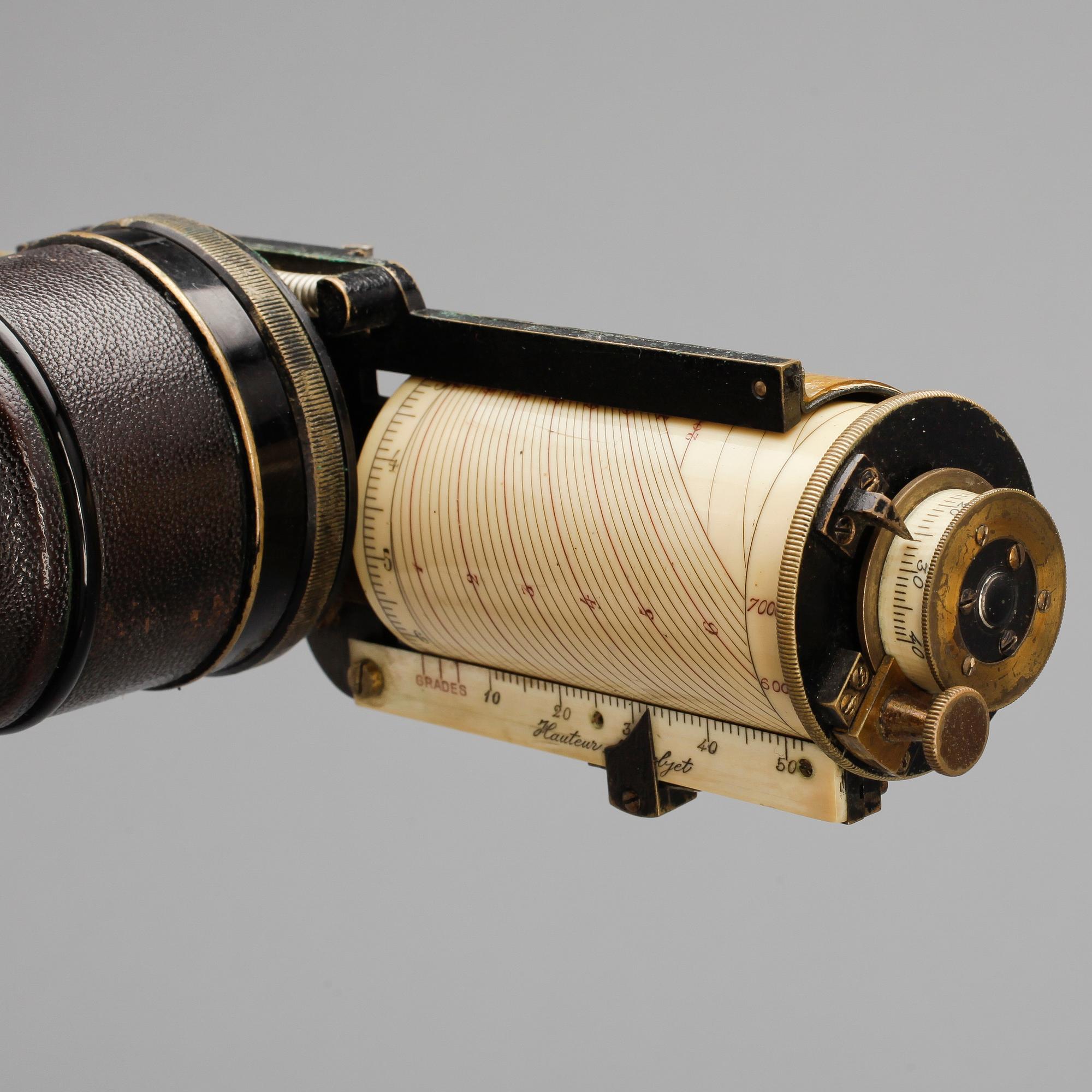 MÄTINSTRUMENT i LÅDA, A. Hurlimann Ponthus & Therrode, Paris, Frankrike. 1900-talets början.