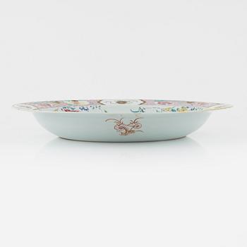 A Chinese famille rose dish, Qing dynasty, Qianlong (1736-95).