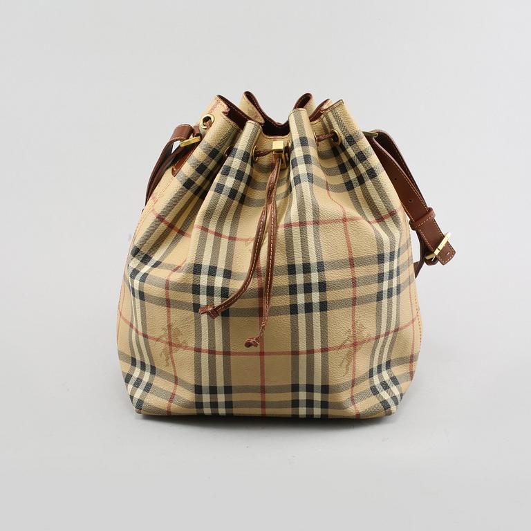 VÄSKA, Burberry.