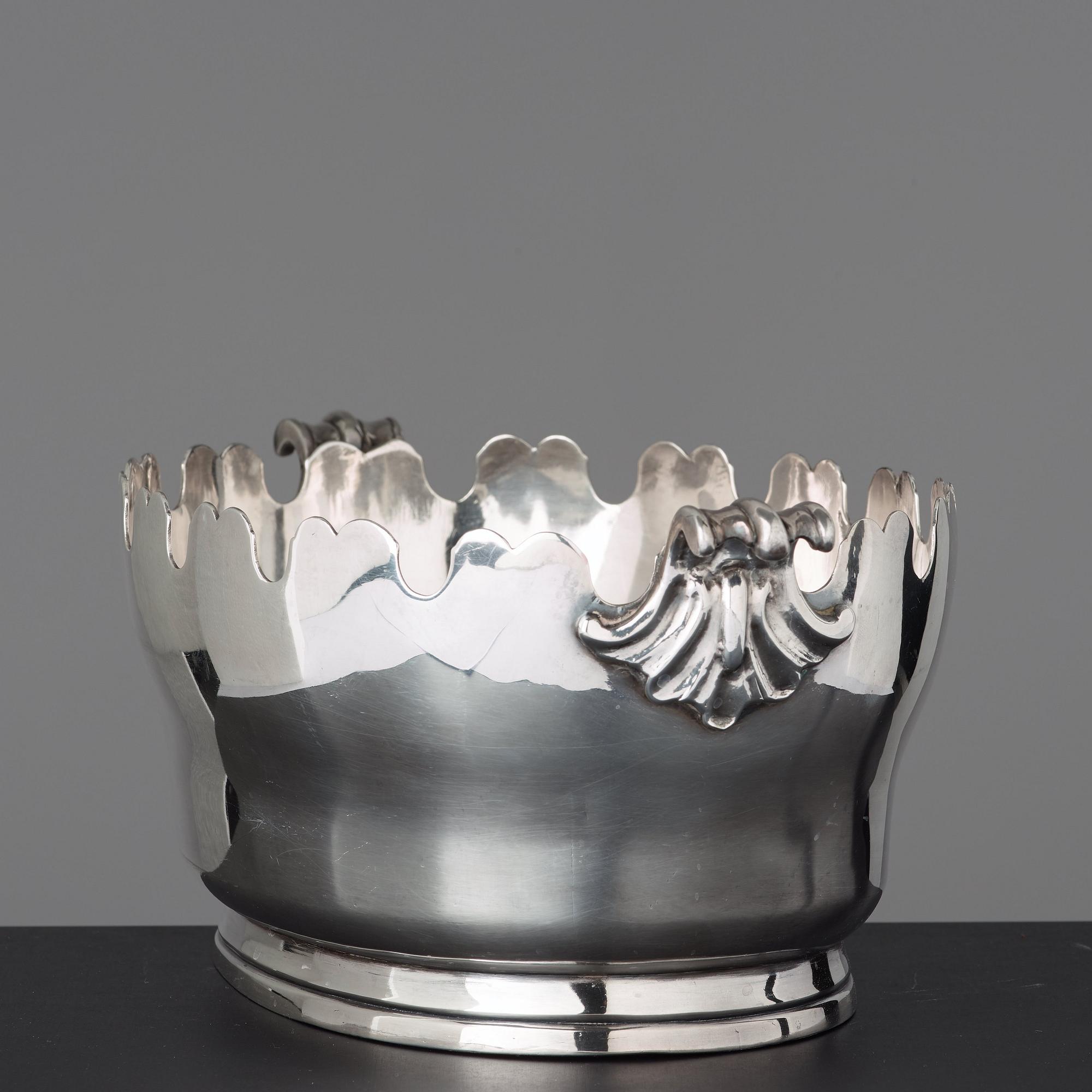 GLASSKÖLJARE, rokoko, 1700-talets andra hälft.