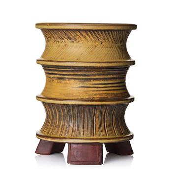 49. Wilhelm Kåge, a "Farsta" stoneware vase, Gustavsberg Studio 1960.