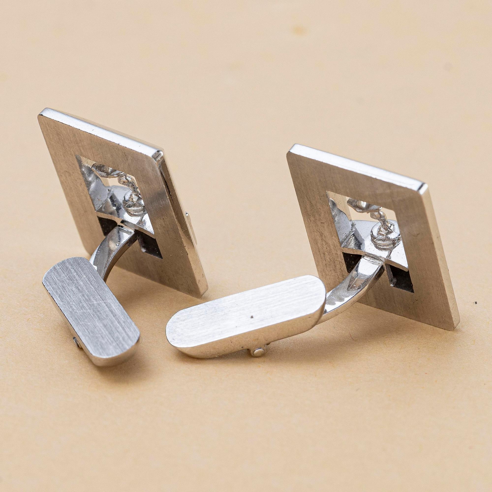 Corum, Spirit of Ecstasy, "Rolls Royce", "Radiator Watch & Cufflinks", "Jumbo", ca 1975.