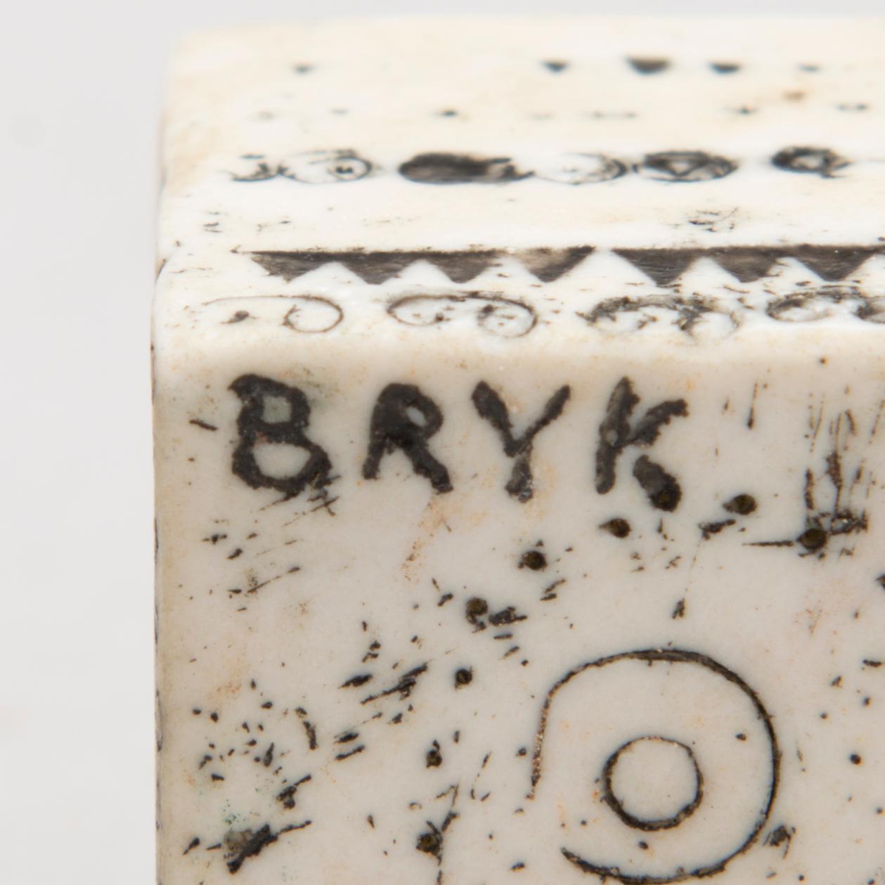 RUT BRYK, kryddburkar, 2 st, stengods, ena signerad Bryk.