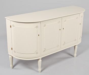 SIDEBOARD, gustaviansk stil, 1900-talets andra hälft.