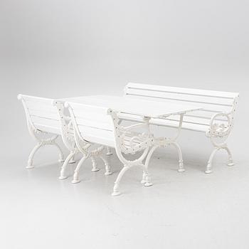 Trädgårdsgrupp, 4 delar, Byarum, 1900-talets andra hälft.