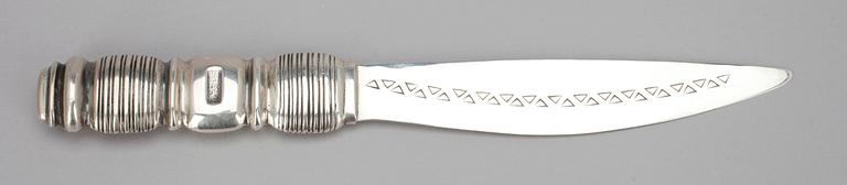 BREVKNIV, silver, Holger Lindström, Kalevala Koru, Helsingfors 1955. Vikt 54 g.