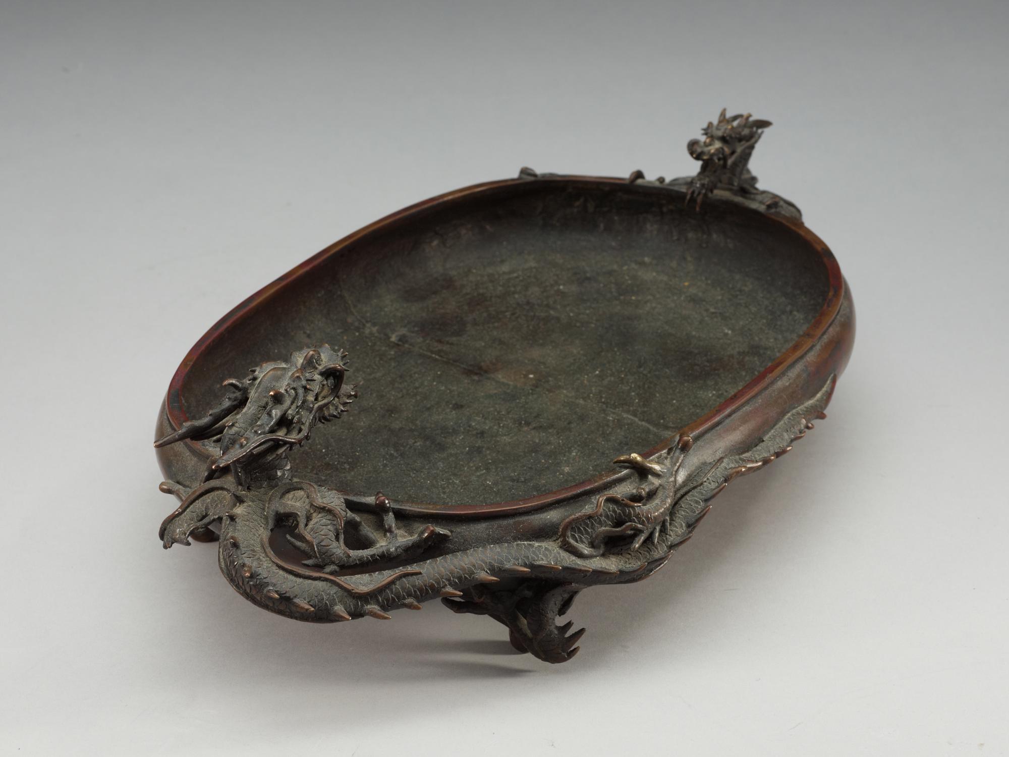 A Japanese bronze censer, Meiji (1868-1912).