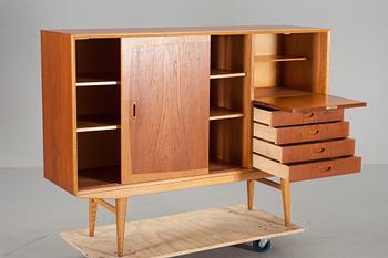 SIDEBOARD/SKÅP, 1900-talets andra hälft.