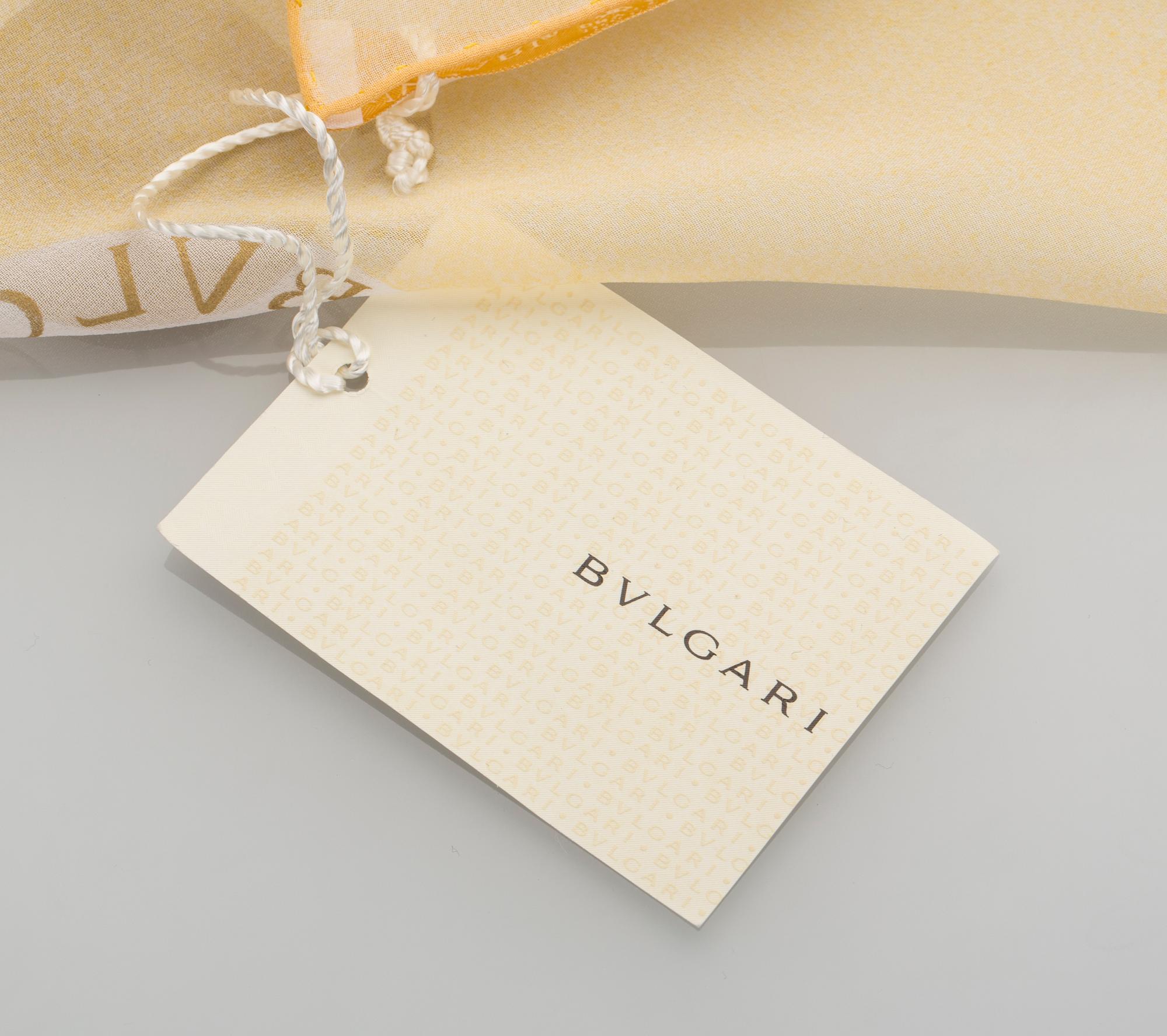 SCARF, Bvlgari.