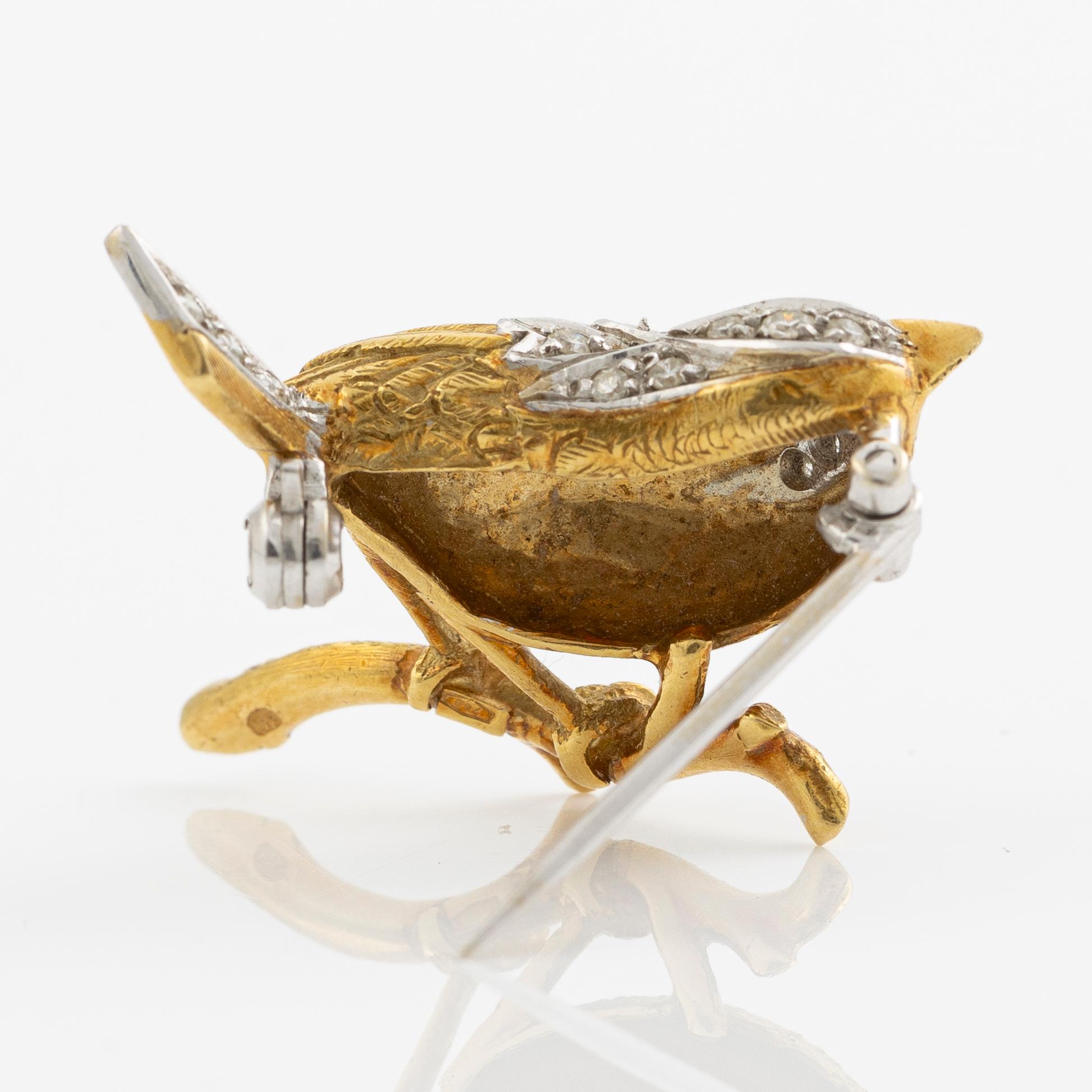 Brosch i form av en fågel 18K guld med åttkantslipade diamanter.