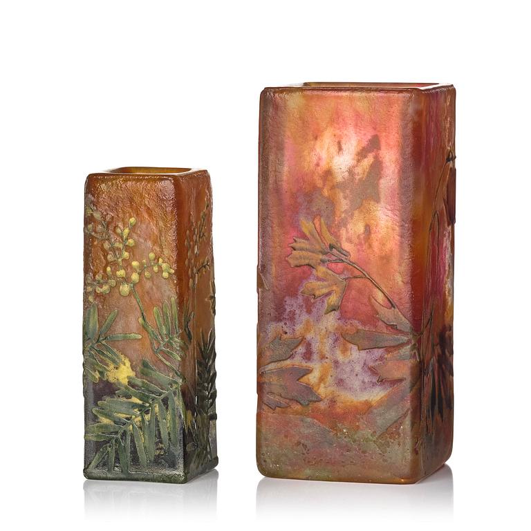 Daum Frères, a set of two Art Nouveau cameo glass vases, Nancy, France.